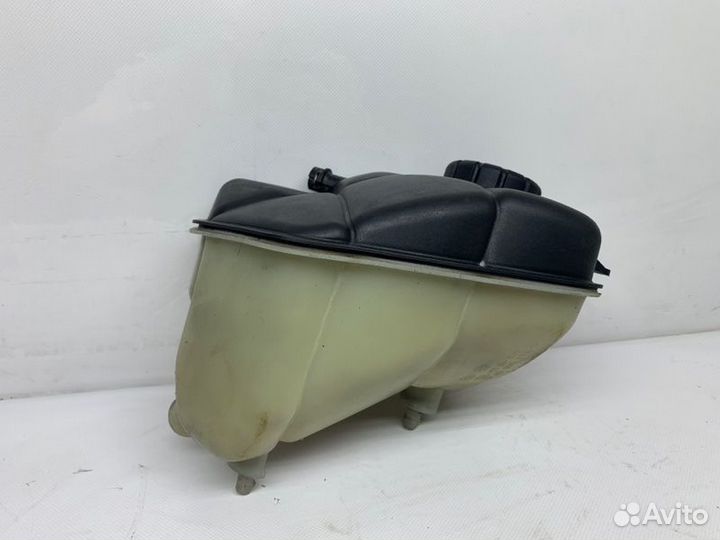 Бачок расширительный Mercedes-Benz E W211 3.0 CDI