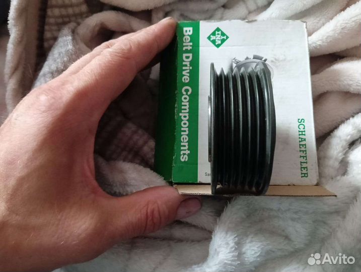 Ролик обводной mercedes