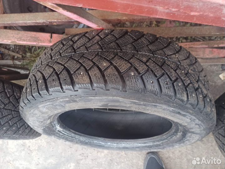 Bfgoodrich G-Force Stud 185/65 R15 92T