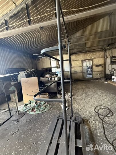 Вешалка напольная