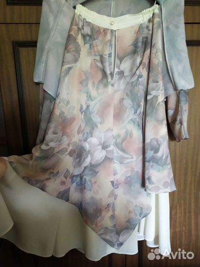 Женский костюм юбка, блузка