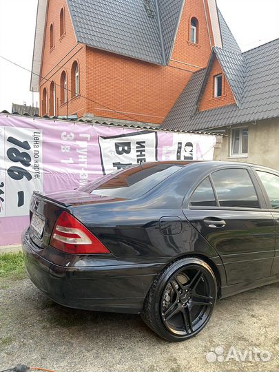 Продам задний бампер мерседес w203 рест