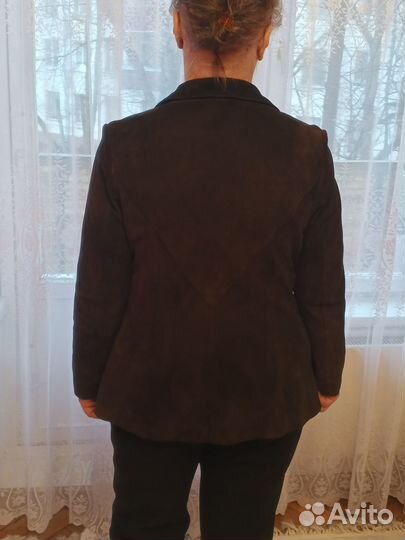 Пиджак замшевый женский