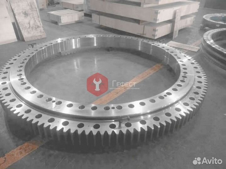 Поворотный круг JCB JS230LC JRB0017