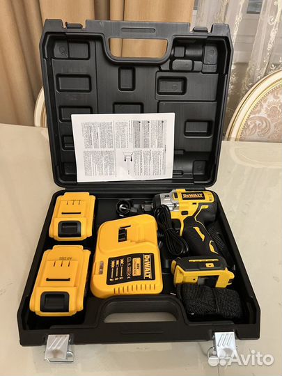 Гайковерт аккумуляторный dewalt