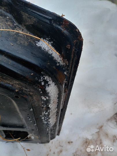 Дверь задняя правая на ваз 2109/2114 цвет космос