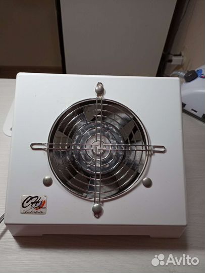 Вытяжка для маникюра