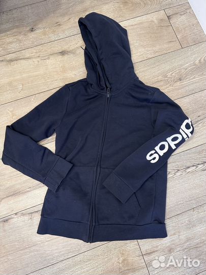 Спортивный костюм adidas