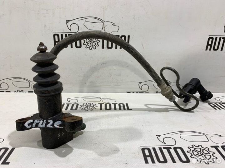 Рабочий цилиндр сцепления Chevrolet Cruze J300