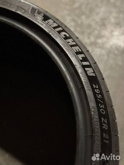 Michelin Pilot Sport 4 S 295/30 R21