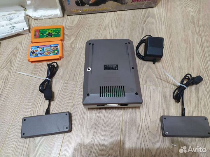 Игровая приставка dendy