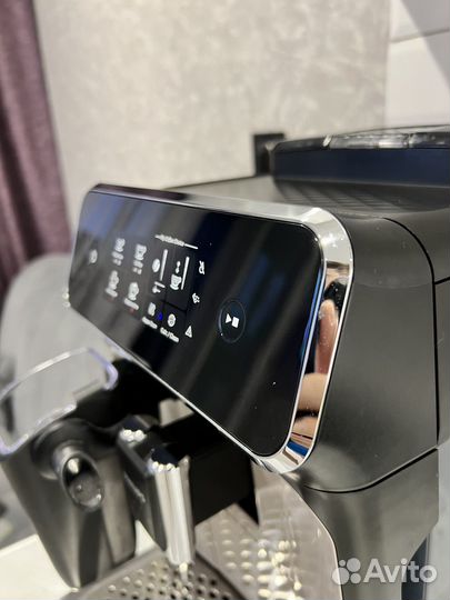 Кофемашина Philips ep2035