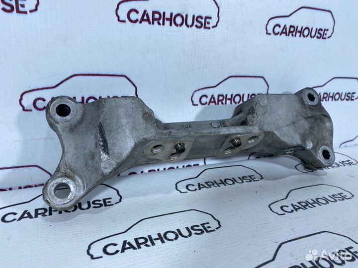 Кронштейн двигателя передний Peugeot 308 euro 4