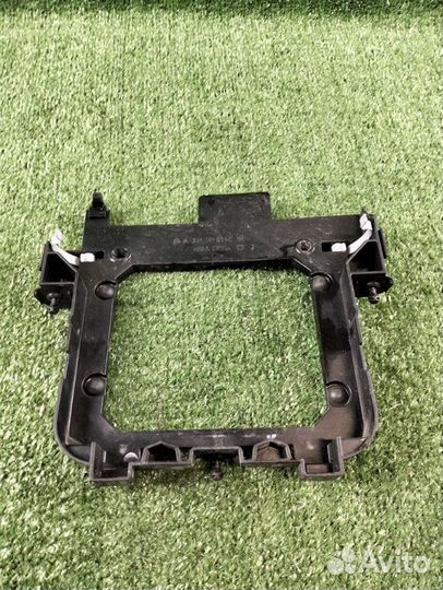 Кронштейн интеркулера Mercedes-Benz C-Class W205