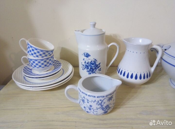 Фарфоровая посуда с синим рисунком СССР