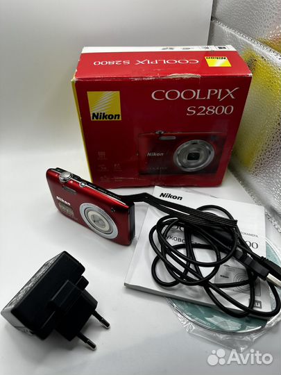 Фотоаппарат Nikon Coolpix S2800 Red
