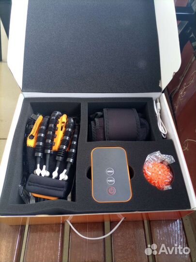 Реабилитационная перчатка