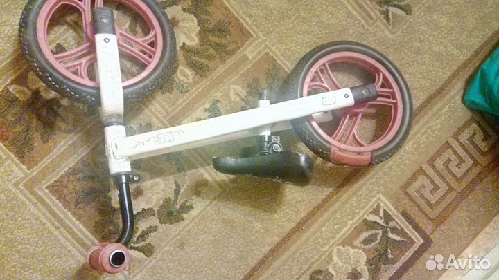 Дет.беговел фирм.Jetem алюмин.рама есть неб.дефект