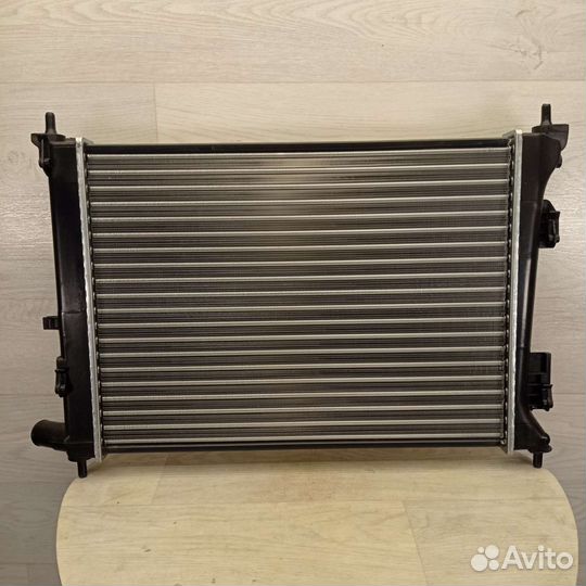 Радиатор охлаждения hyundai solaris 11-17г МКПП