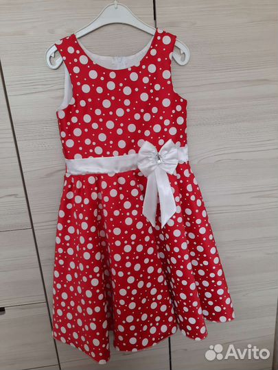 Платье для девочки на праздник