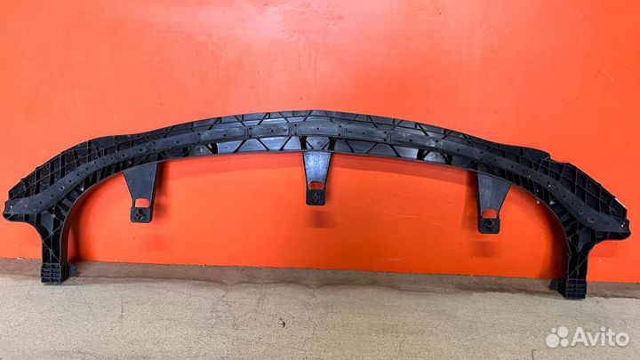 Усилитель бампера передний Opel Astra