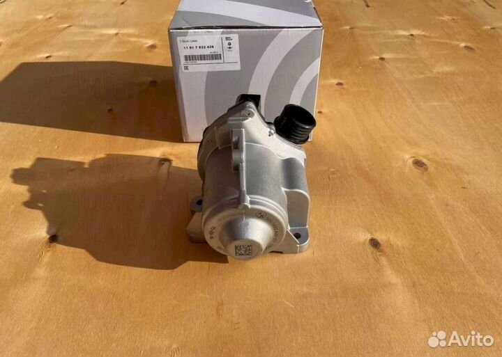 Помпа охлаждения 11519455978 BMW новая