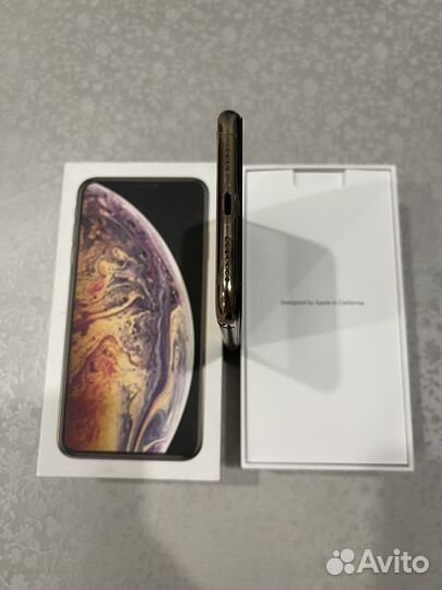 iPhone Xs Max, 64 ГБ