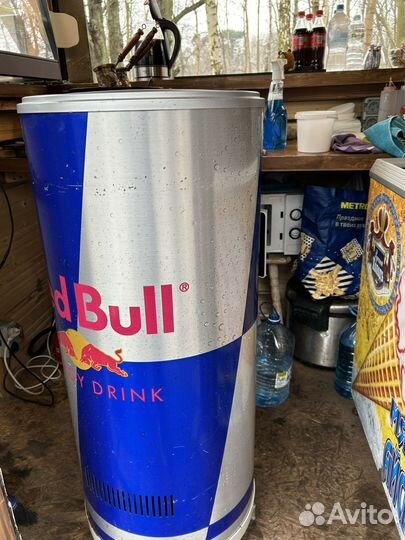 Холодильник red bull
