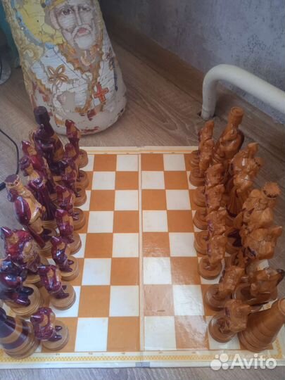 Продаю шахматы