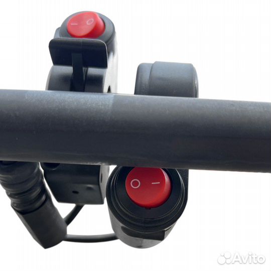 Электротележка для уборки улиц