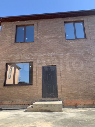 Дом 144 м² на участке 2,9 сот.