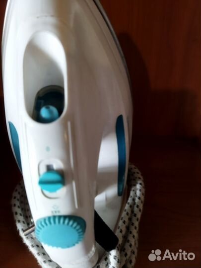 Утюг бу скарлет