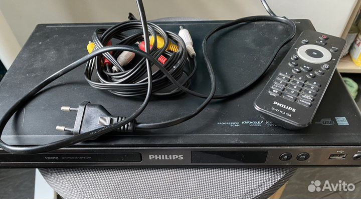DVD плеер (проигрыватель) Philips 3360k