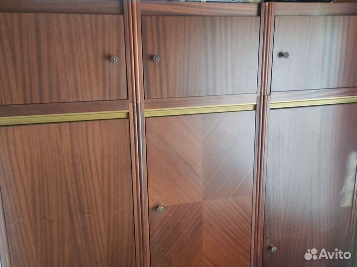 Шкаф для одежды