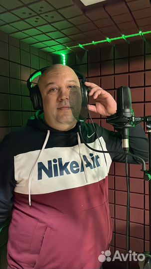 Песни в подарок. Студия звукозаписи