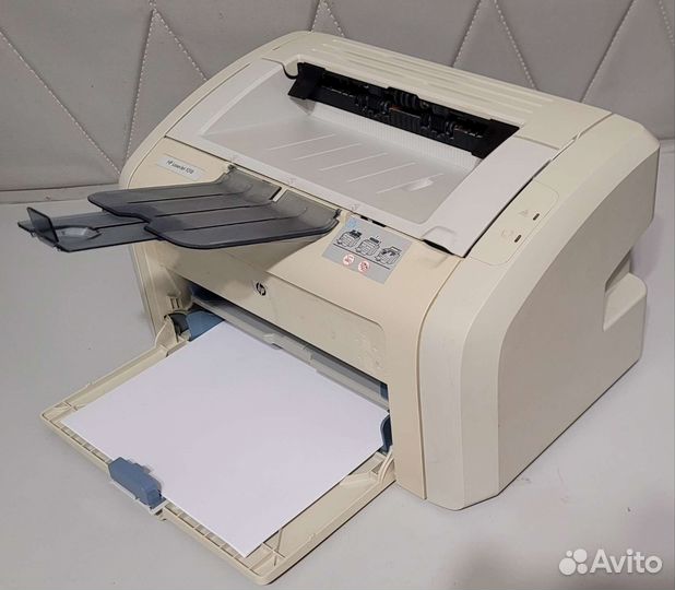 Принтер лазерный HP LaserJet 1018 tt