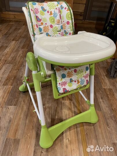 Детский стульчик для кормления
