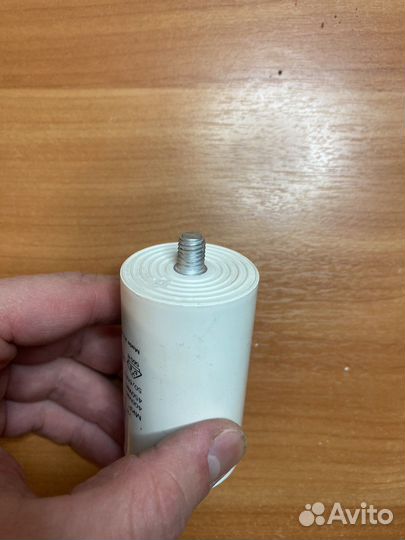 Конденсатор 227.011-32200