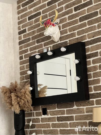 Зеркало с подсветкой