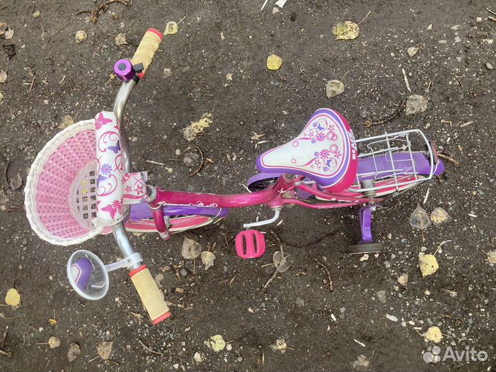 Детский велосипед четырехколесный