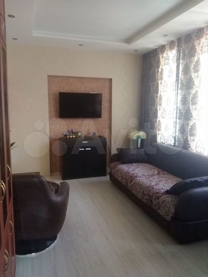 3-к. квартира, 65 м², 3/5 эт.