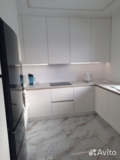 Кухонный гарнитур угловой