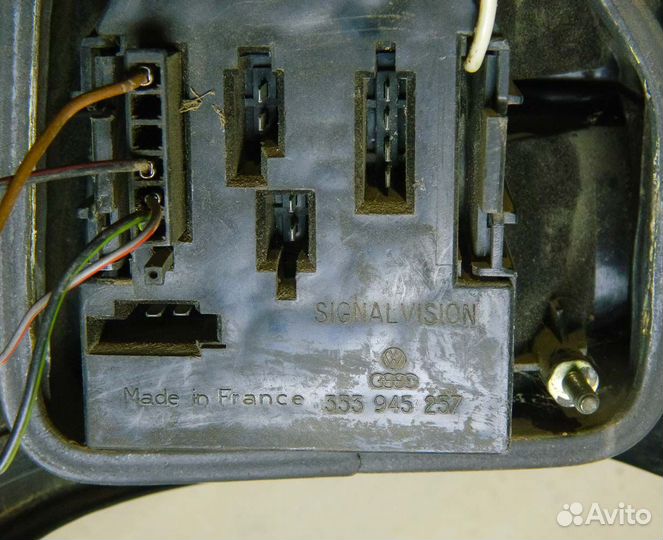 Фонарь правый универсал VW Passat B3