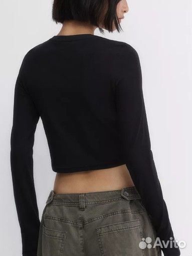 Укороченный лонгслив