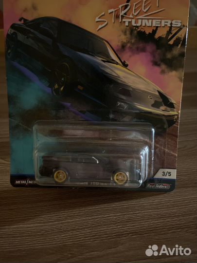 Hot wheels premium