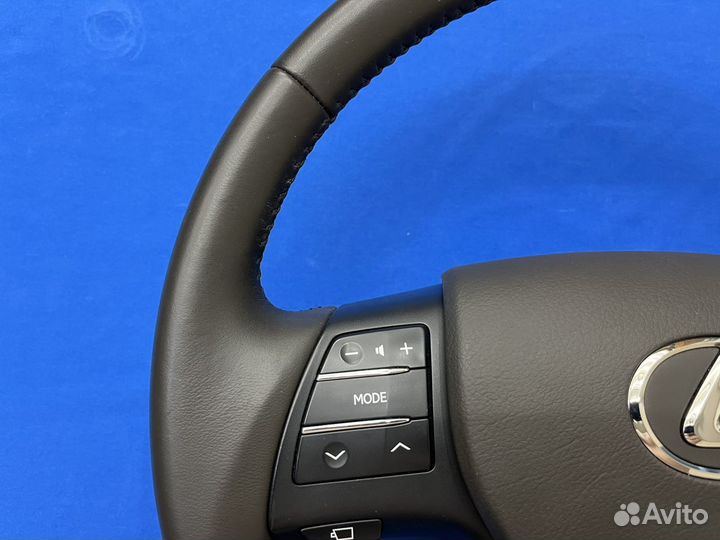 Оригинальный кожаный руль Lexus