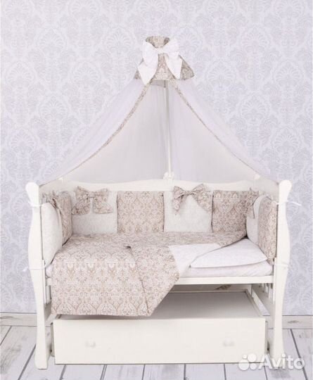 Комплект в кроватку для новорожденных