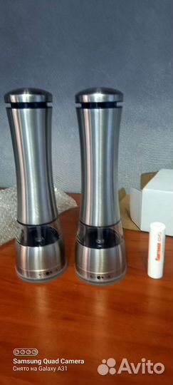 Набор мельнича для специй елекртическая 2 шт