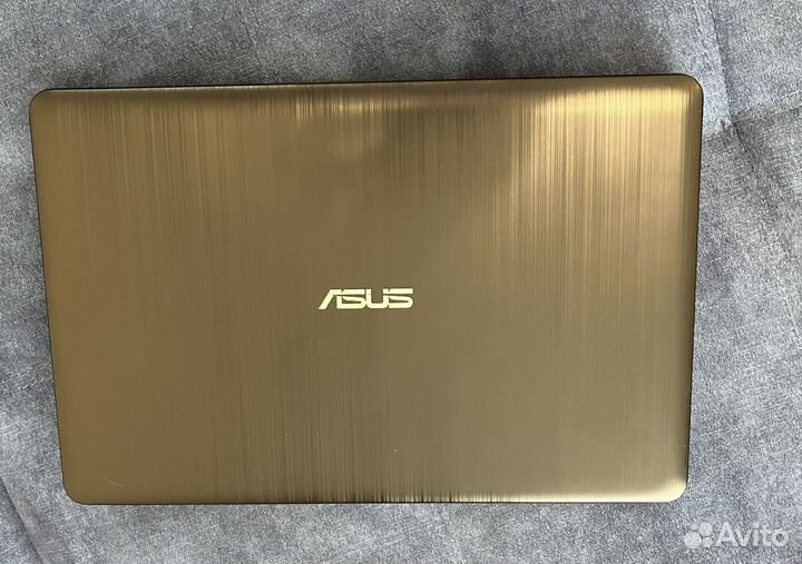 Ноутбук asus X540Y 15.6*/500GB/2GB