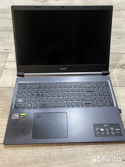 Ноутбук acer aspire 7